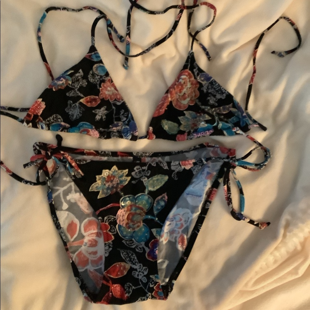DKNY bikini size S